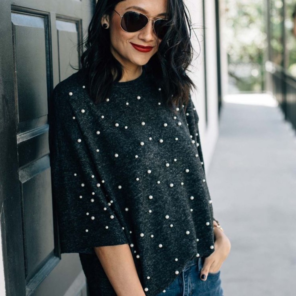 Zara pearls light knit t-shirt